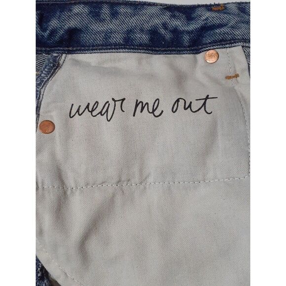 GRLFRND Helena High Rise Cut Off Shorts Button Fly Destroyed 5 Pocket Size 26 - Picture 13 of 13